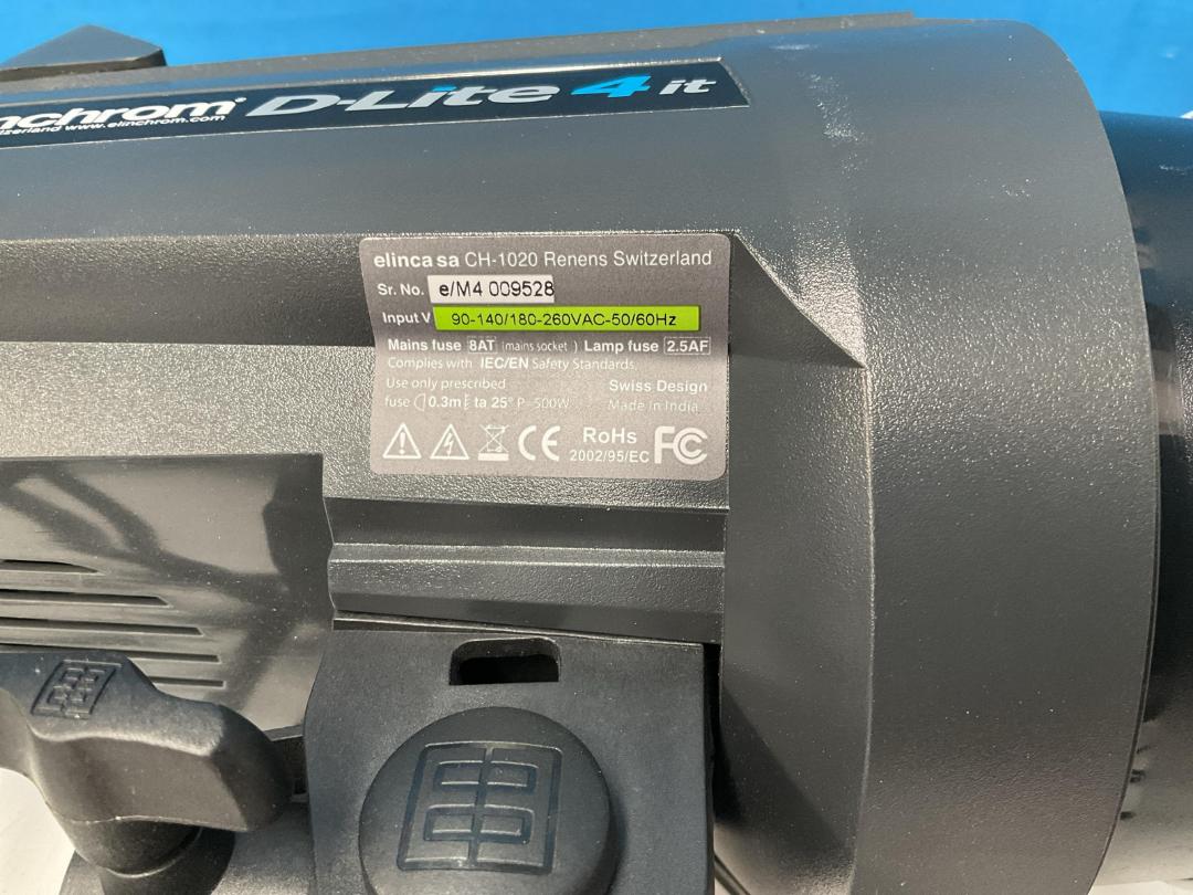 Photo '3' of Elinchrom D-Lite-4 IT 400Ws 2-Light To Go Set