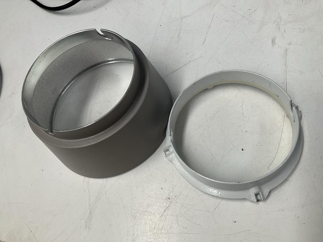 Photo '7' of Elinchrom D-Lite-4 IT 400Ws 2-Light To Go Set