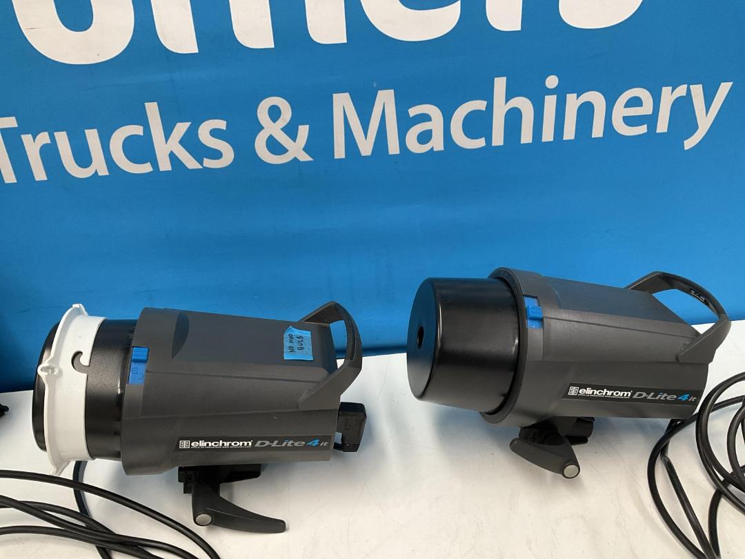 Photo '12' of Elinchrom D-Lite-4 IT 400Ws 2-Light To Go Set