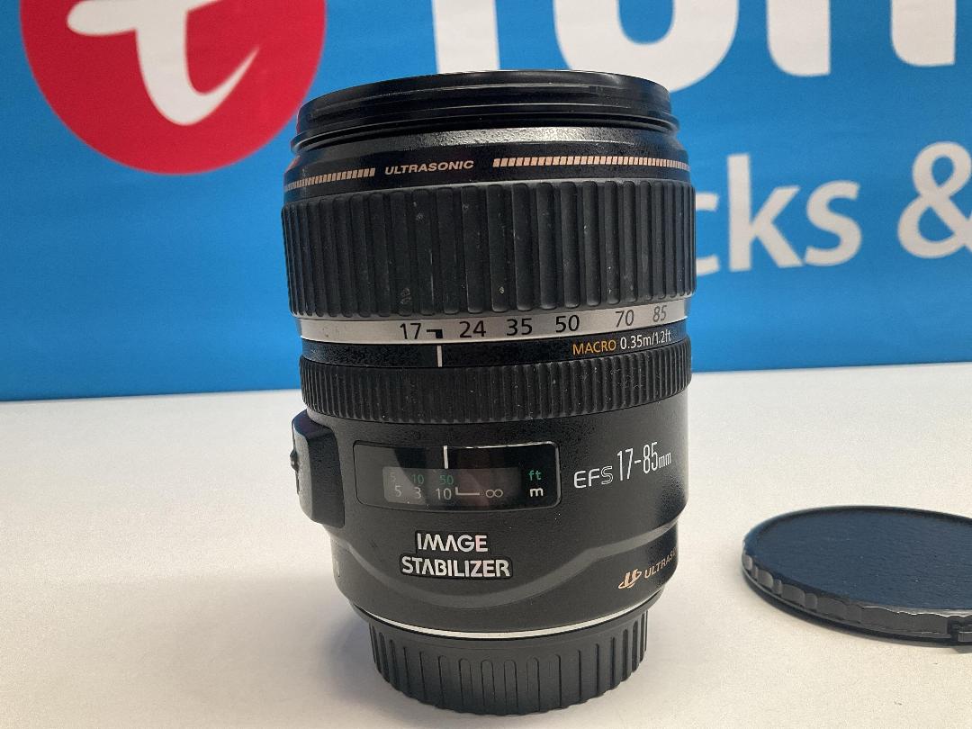 Photo '2' of Canon - EF-S 17-85mm f/4-5.6 IS USM Zoom Lens Photo '2' of Canon - EF-S 17-85mm f/4-5.6 IS USM Zoom Lens