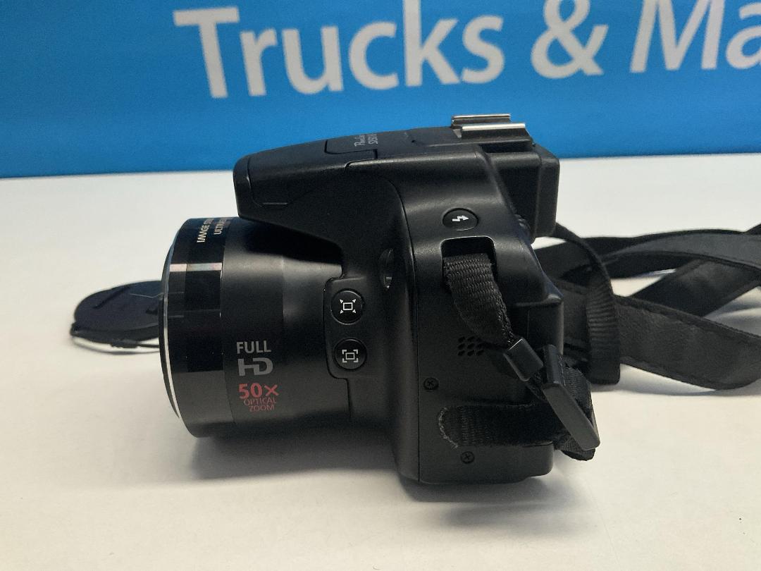 Photo '3' of Canon - PowerShot SX50 HS Bridge Digital 24-1200mm Camera Photo '3' of Canon - PowerShot SX50 HS Bridge Digital 24-1200mm Camera