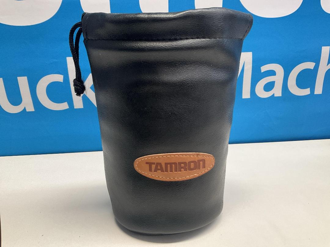 Photo '11' of Canon - EF 100-400mm f/4.5-5.6L IS USM Lens Photo '11' of Canon - EF 100-400mm f/4.5-5.6L IS USM Lens