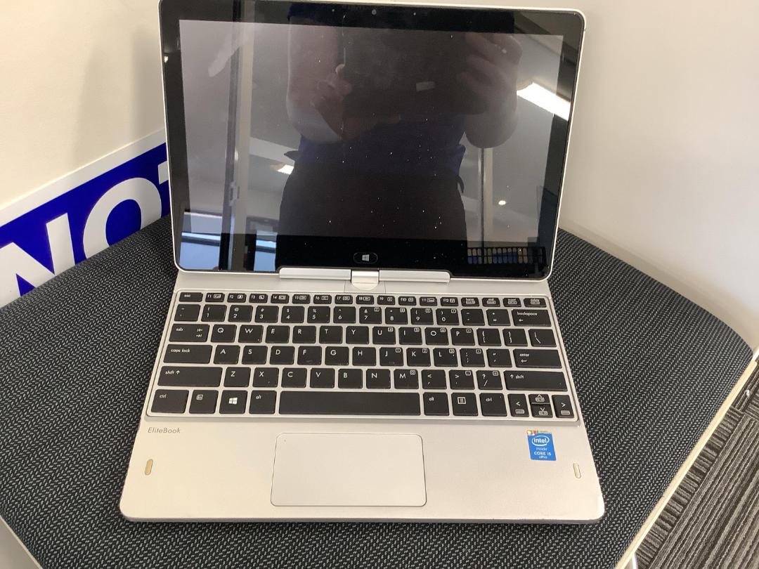 Photo '3' of HP Laptop Photo '3' of HP Laptop