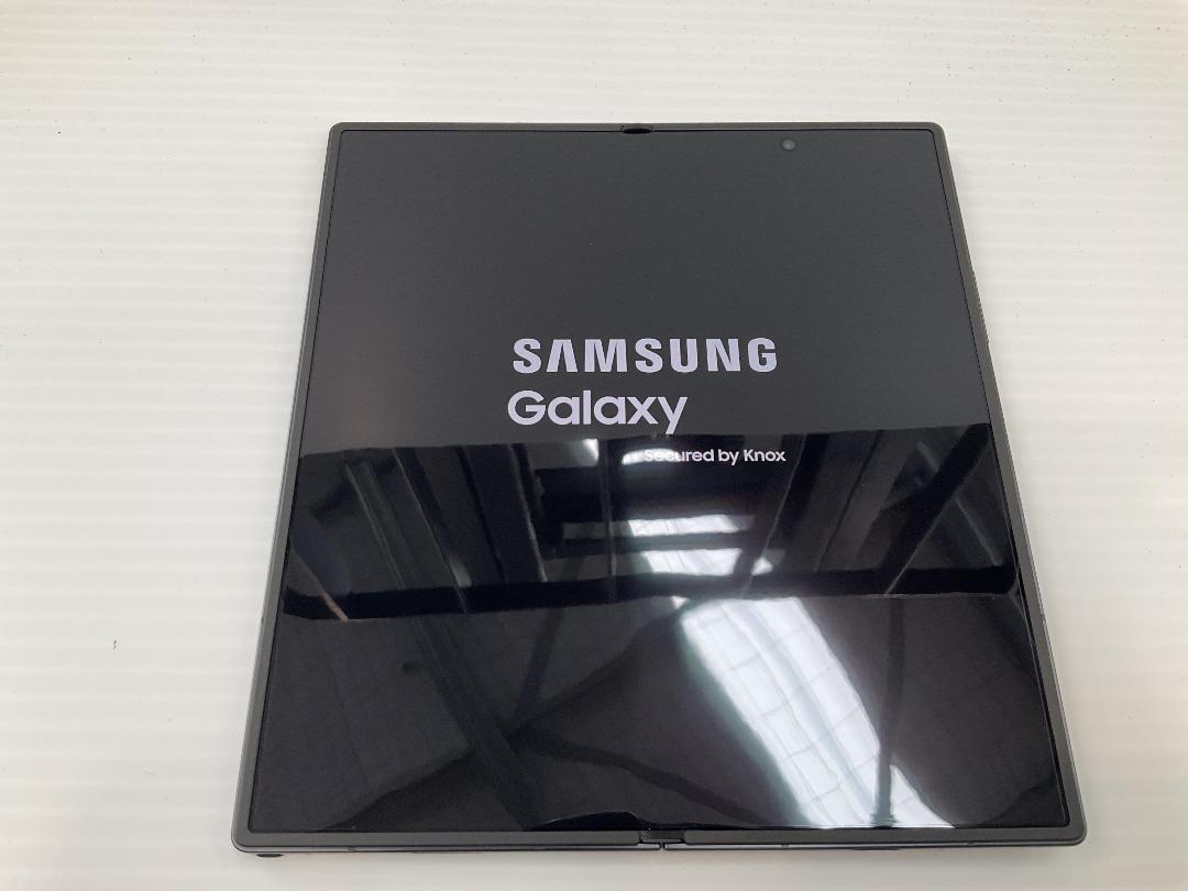 Photo '6' of Samsung Galaxy Z Fold7 -Jetblack -512GB Photo '6' of Samsung Galaxy Z Fold7 -Jetblack -512GB