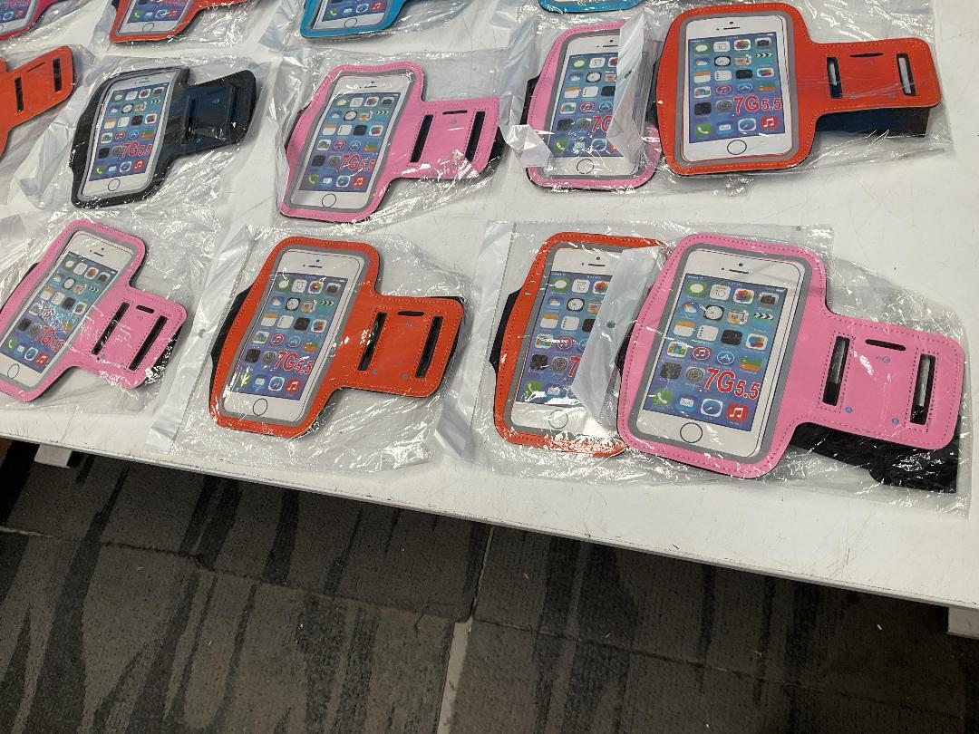 Photo '6' of 27x Various Coloured Phone Covers *NEW*