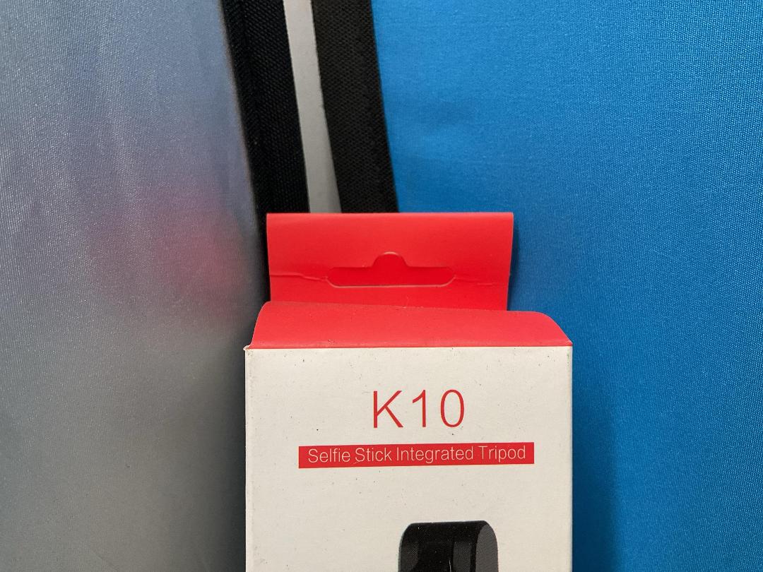 Photo '4' of 5x K10 Selfie Stick Integrated Tripod *NEW* Photo '4' of 5x K10 Selfie Stick Integrated Tripod *NEW*