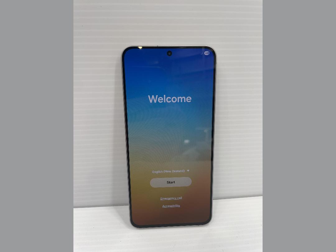 Photo '7' of Samsung Galaxy S25 FE - Jetblack - 128GB Photo '7' of Samsung Galaxy S25 FE - Jetblack - 128GB