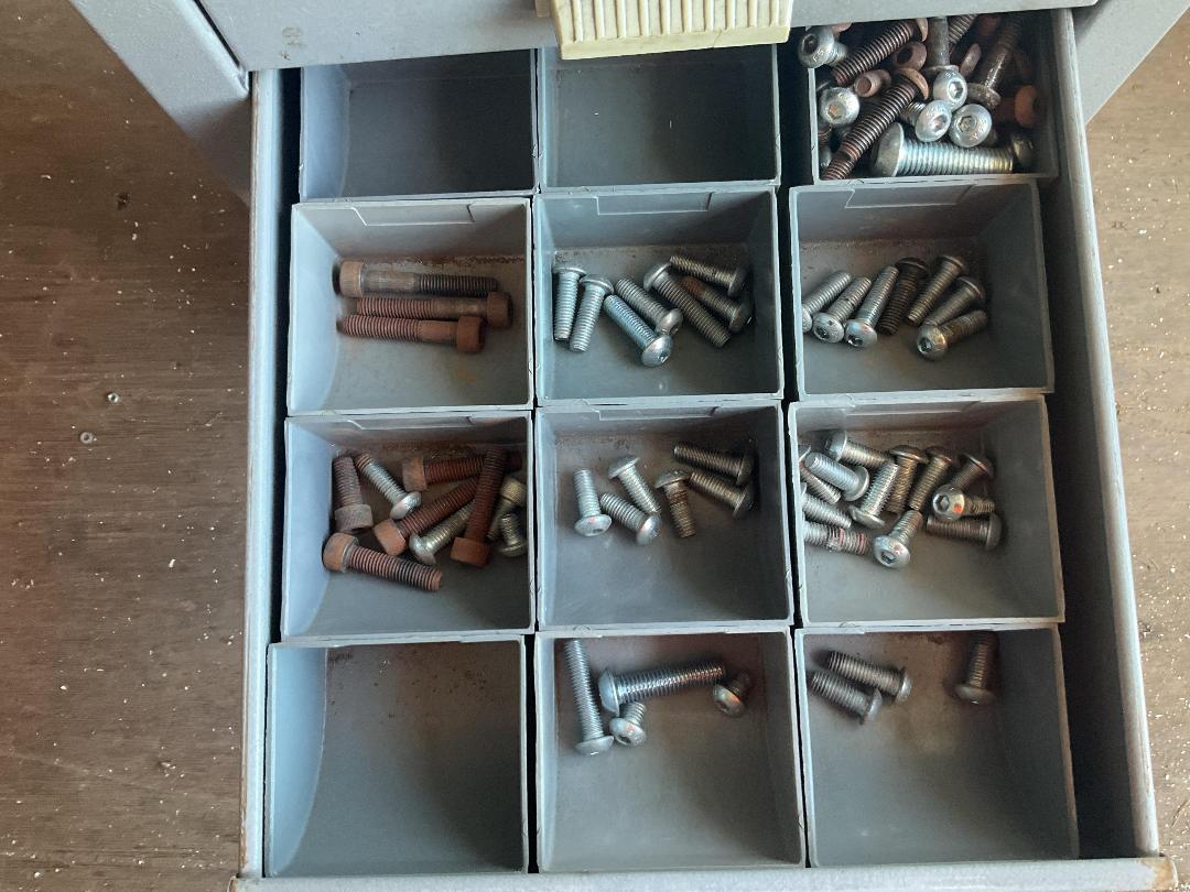 Photo '7' of 15 Drawers Steel Cabinet