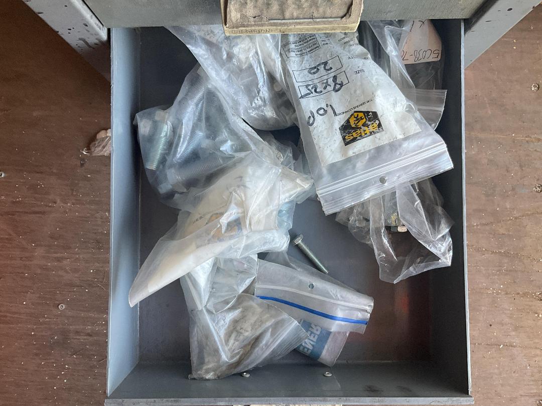 Photo '9' of 15 Drawers Steel Cabinet