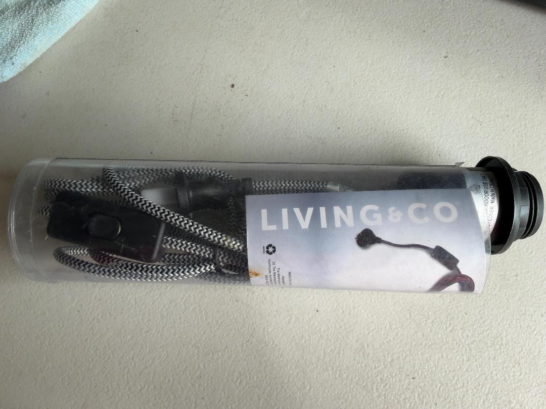 Photo '2' of Container of Cords