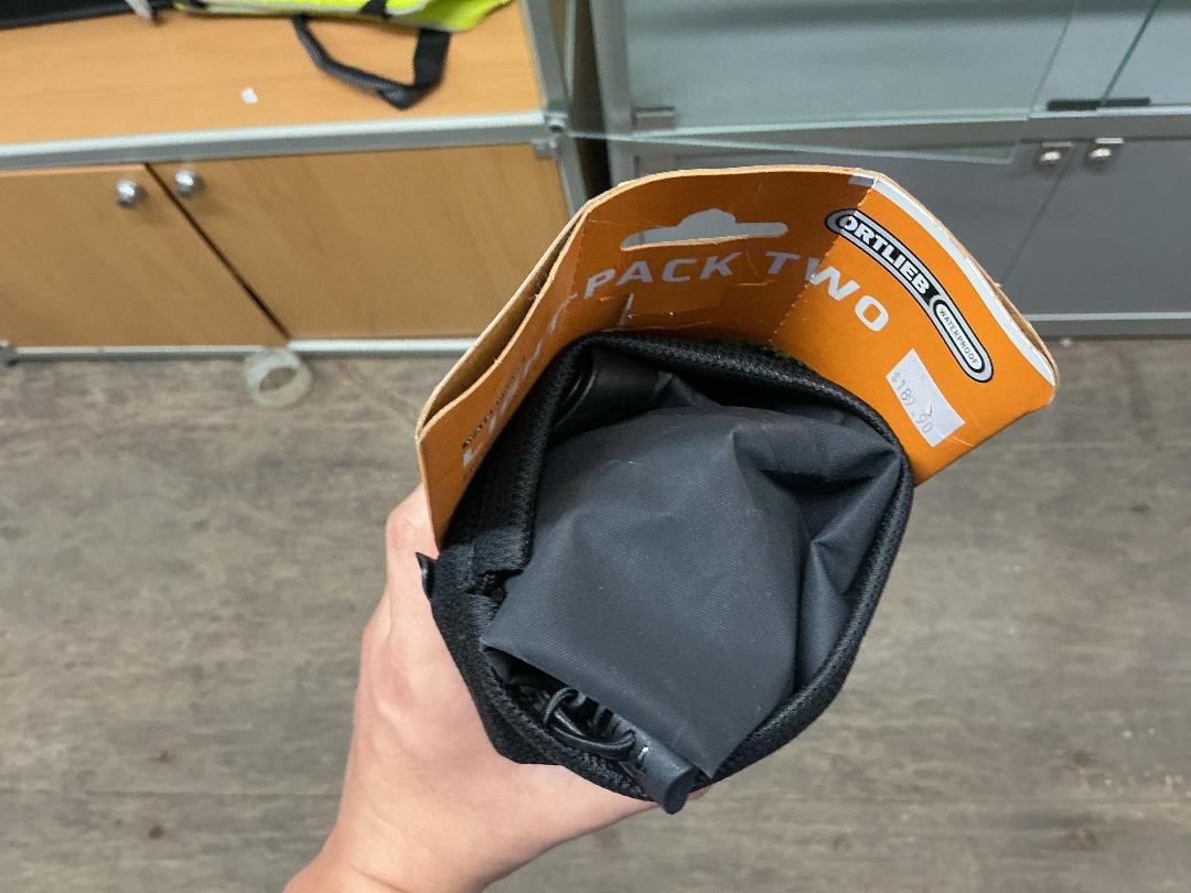 Photo '5' of Ortlieb Waterproof Light Pack Two Photo '5' of Ortlieb Waterproof Light Pack Two