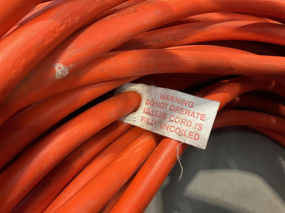 Photo '8' of 1x 15Amp Extension Cord and 1x Other Extension Cord
