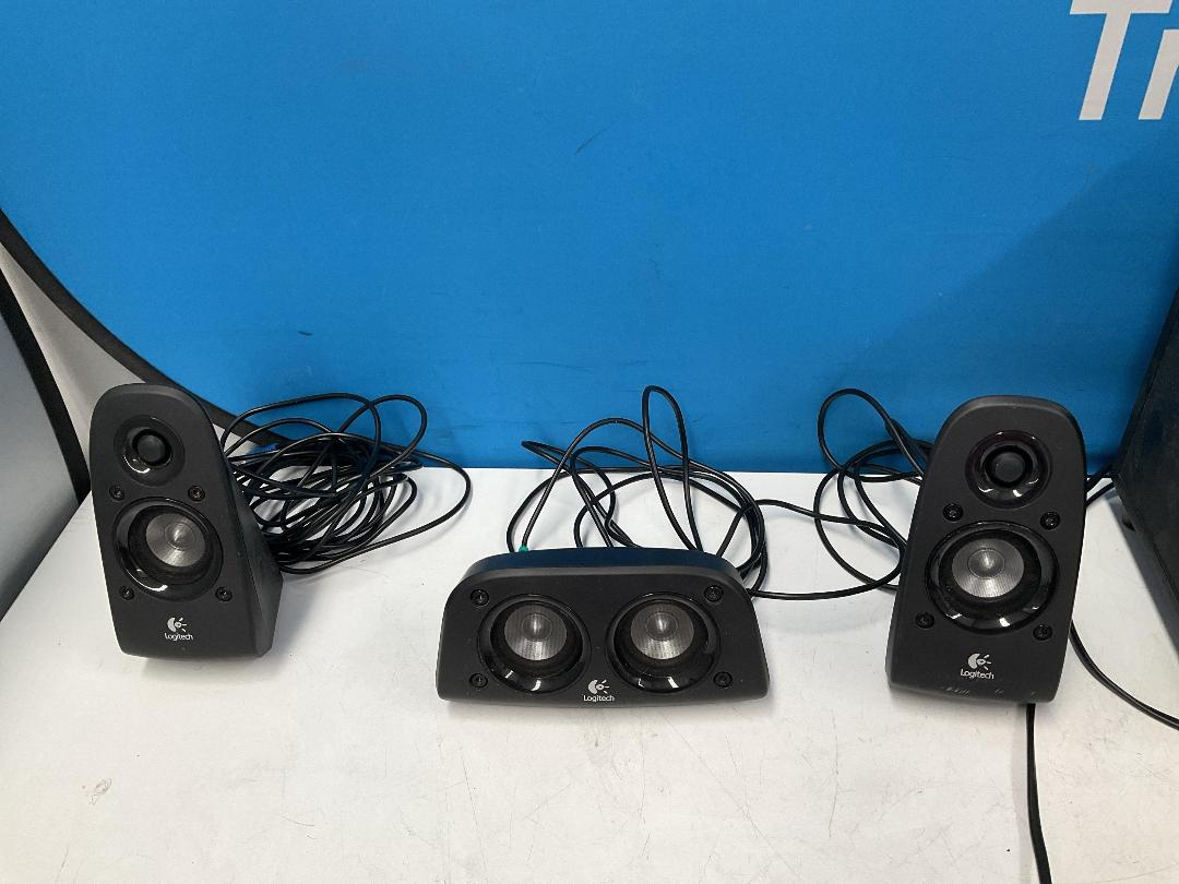 Photo '3' of Logitech Surround Sound Speakers - Z506