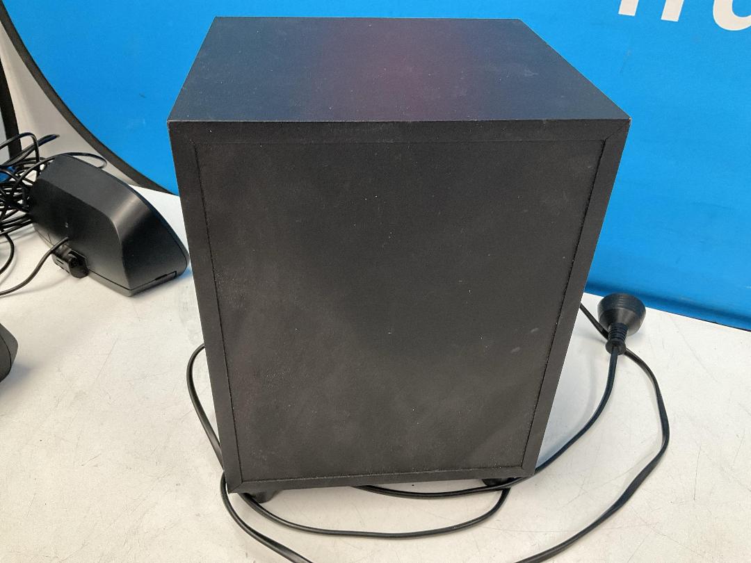 Photo '15' of Logitech Surround Sound Speakers - Z506
