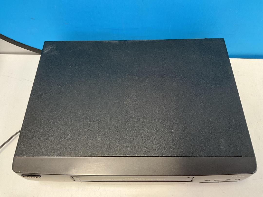 Photo '10' of Matsui Video Cassette Recorder - Model VXA 1100 - Plug Has Been Cut Off