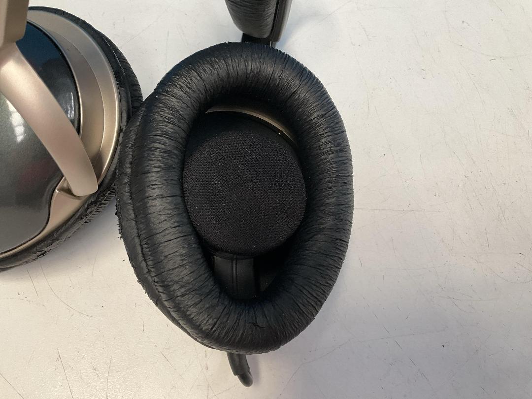 Photo '11' of Ministry of Sound Corded Headphones - Model dj1004