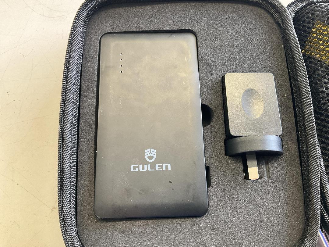 Photo '2' of Gulen - GL3 White 12V Portable Car Battery Jump Starter/ Power Bank Photo '2' of Gulen - GL3 White 12V Portable Car Battery Jump Starter/ Power Bank