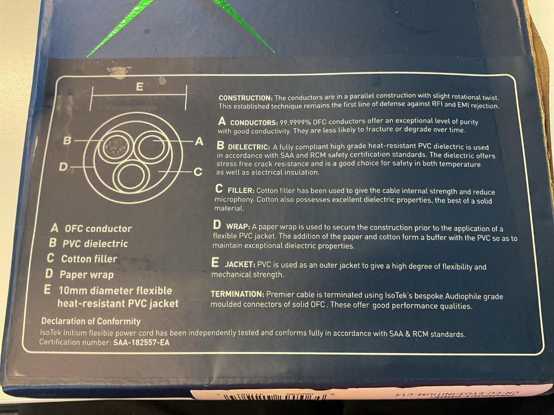 Photo '4' of IsoTek EVO3 Initium Power Cable