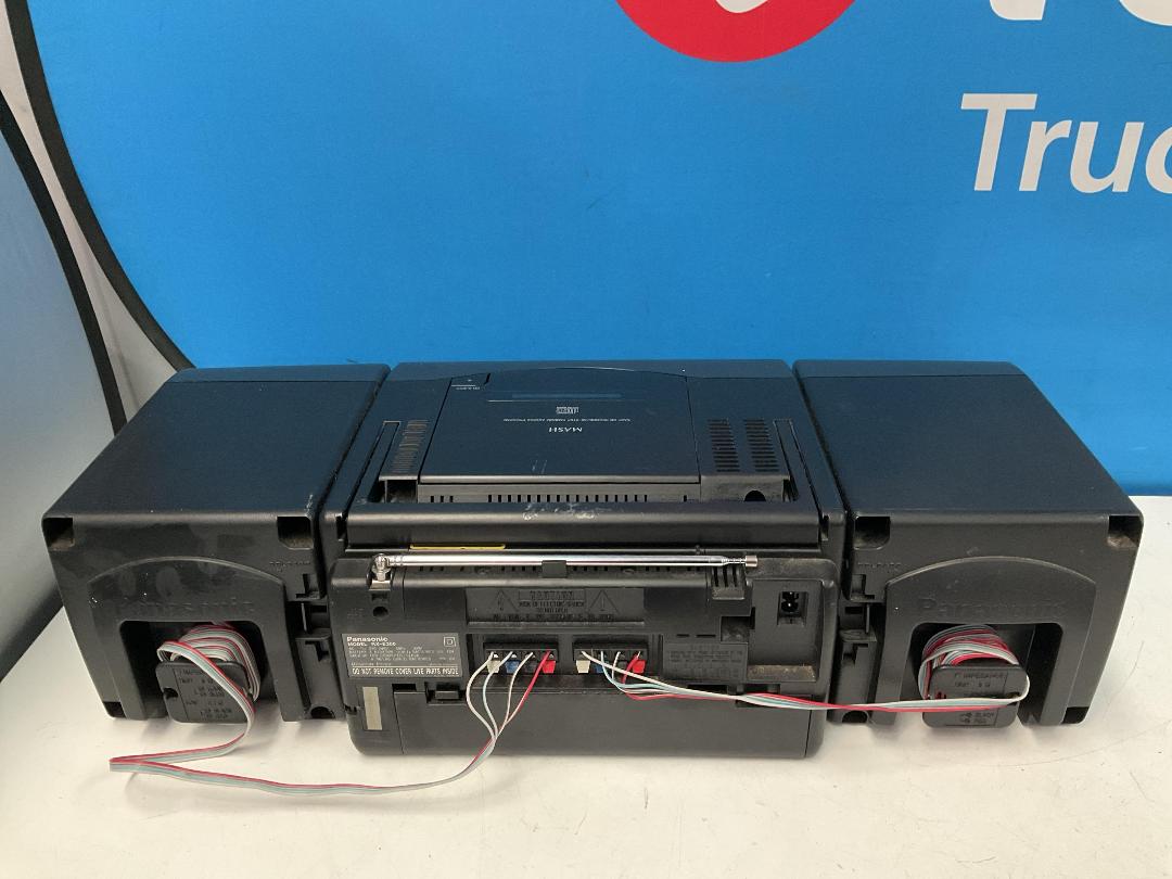 Photo '10' of Panasonic Portable Stereo - Model RX-E300