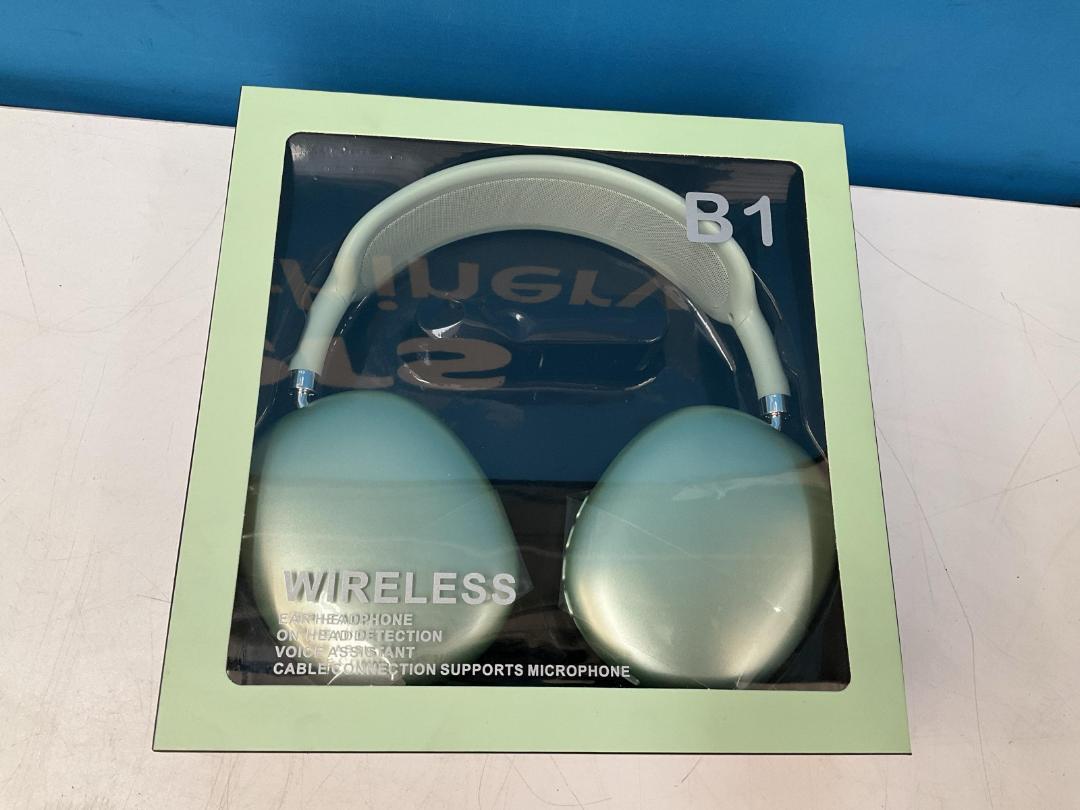Photo '9' of Wireless Headphones - Model MS-B1 - Mint *NEW*