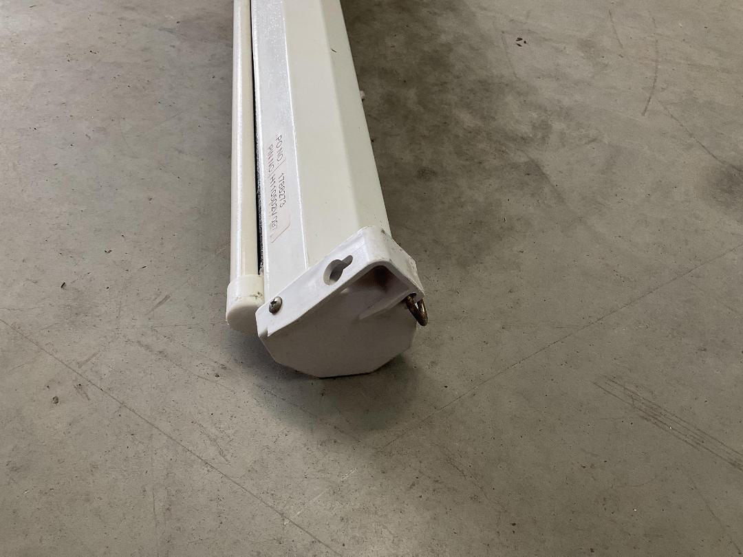 Photo '7' of Projector Screen or Similar