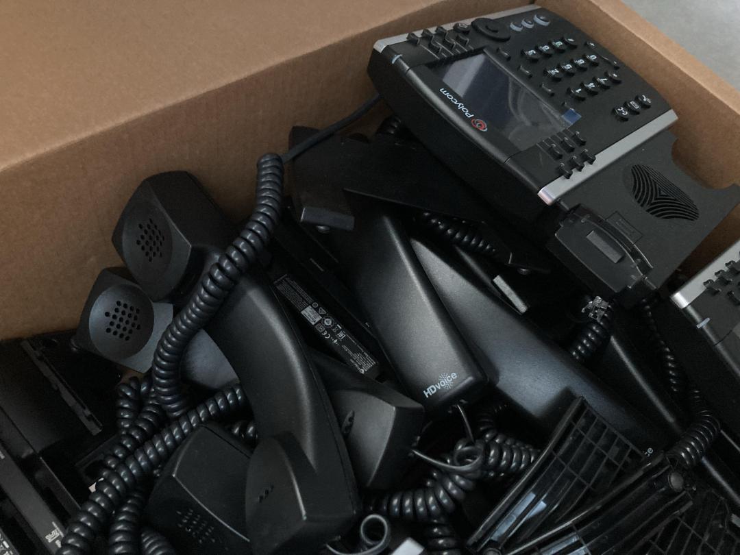 Photo '3' of Polycom VVX 411 HD Business Media PoE IP Desk Phone (10pce) Photo '3' of Polycom VVX 411 HD Business Media PoE IP Desk Phone (10pce)