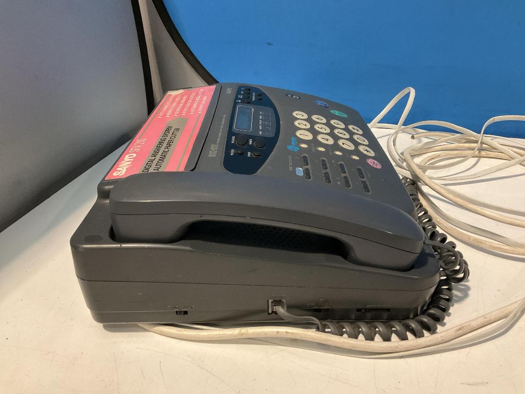 Photo '10' of Sanyo SFX 210 Digital Answering System/Automatic Paper Cutter