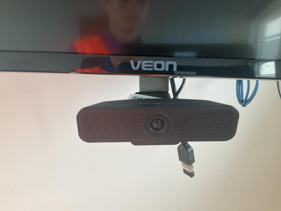 Photo '3' of 42 inch Veon T.V Photo '3' of 42 inch Veon T.V