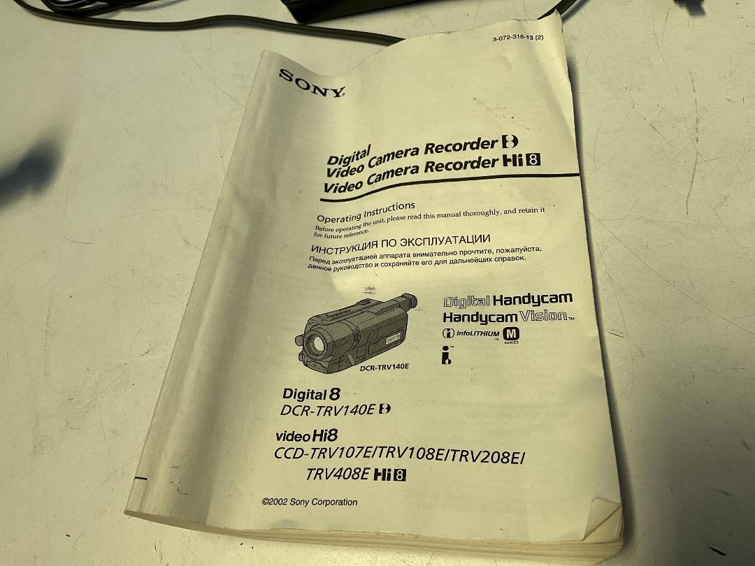 Photo '4' of Sony Handycam Vision Video Camera Recorder - Model CCD-TRV107E Photo '4' of Sony Handycam Vision Video Camera Recorder - Model CCD-TRV107E