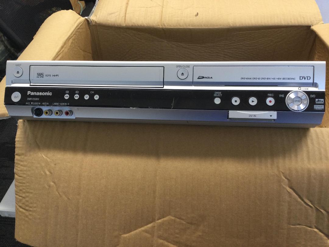 Photo '4' of Panasonic DVD player and Freeview aerial box