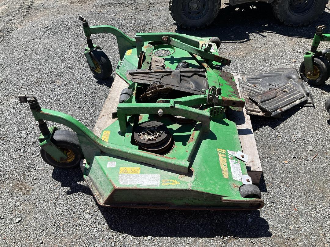 Photo '2' of John Deere Fastback Commercial 72 Mower Head