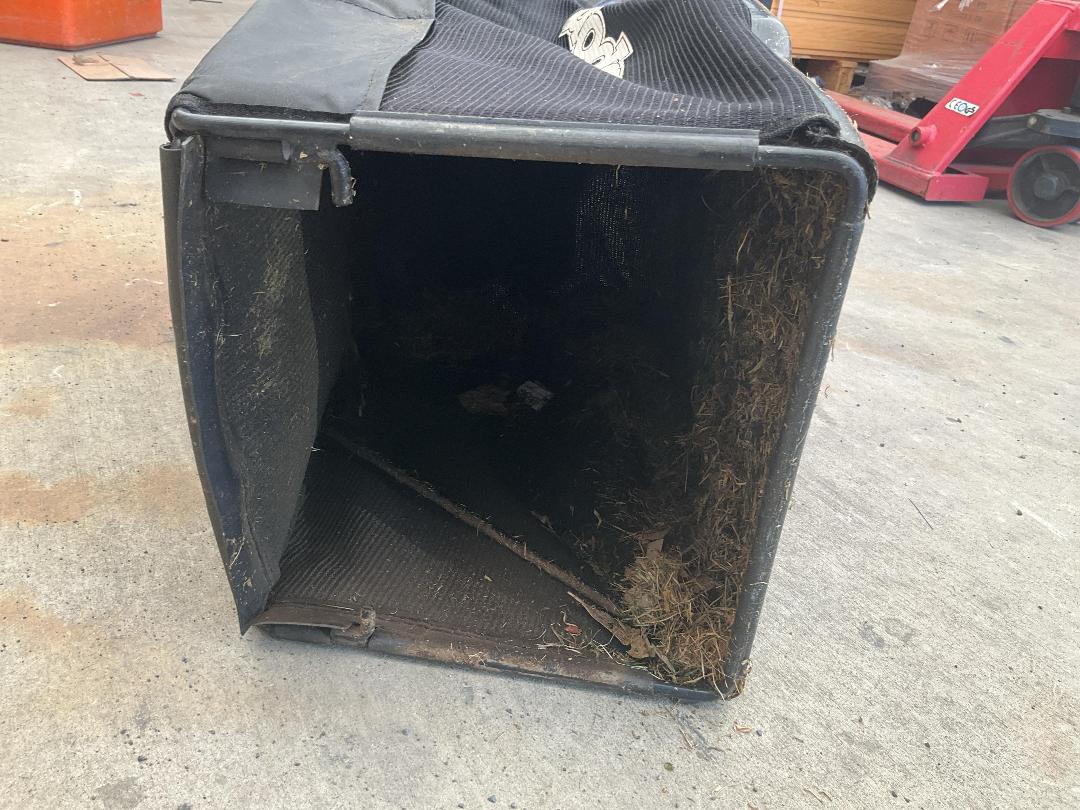 Photo '8' of Masport Mower