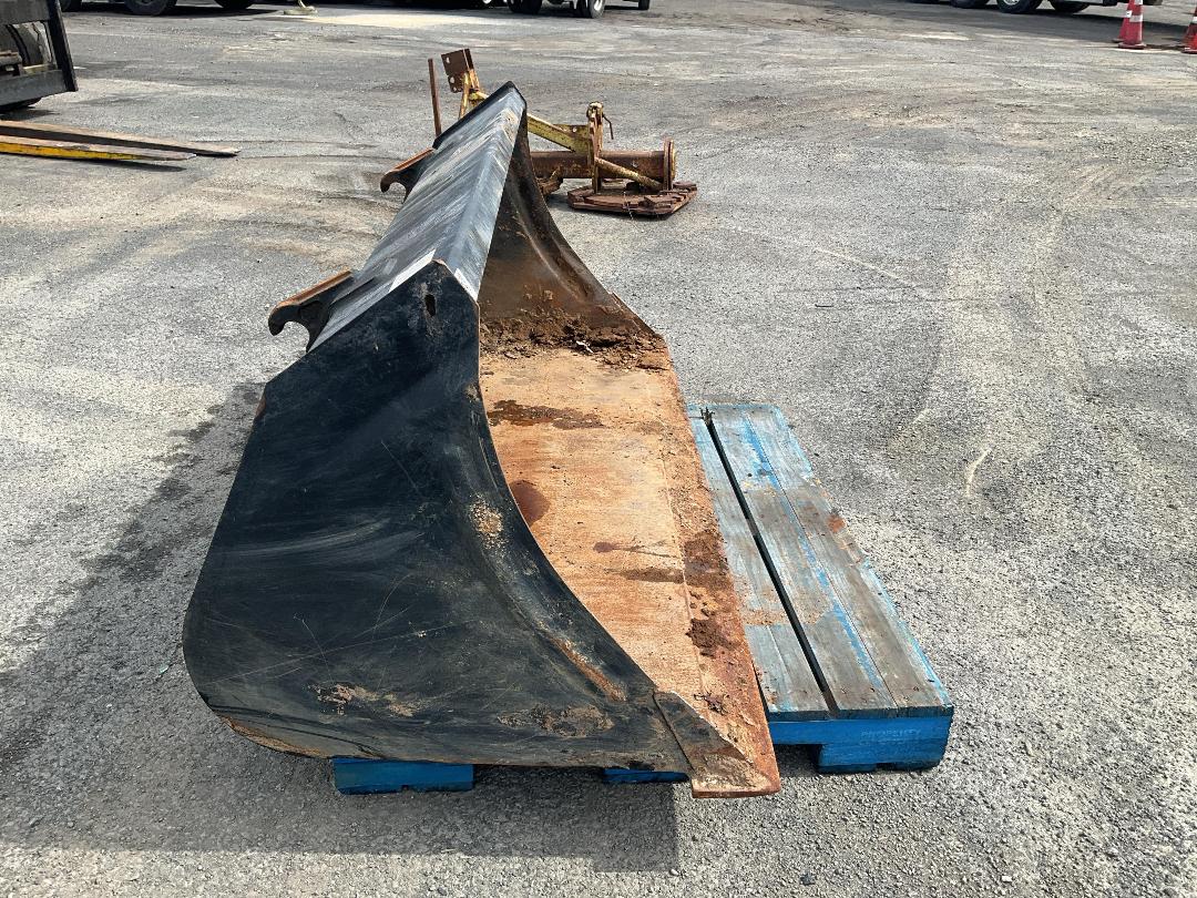 Photo '3' of Tractor Attachments