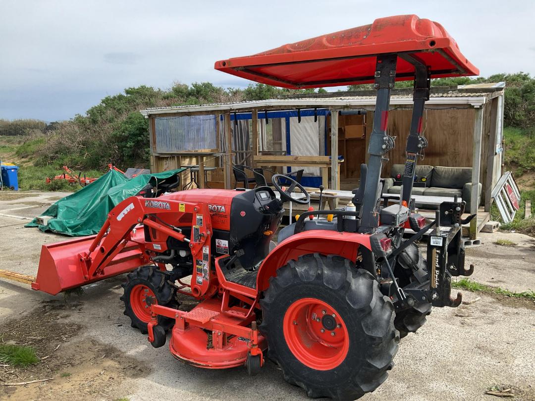 Photo '6' of Kubota b3150 Tractor Photo '6' of Kubota b3150 Tractor