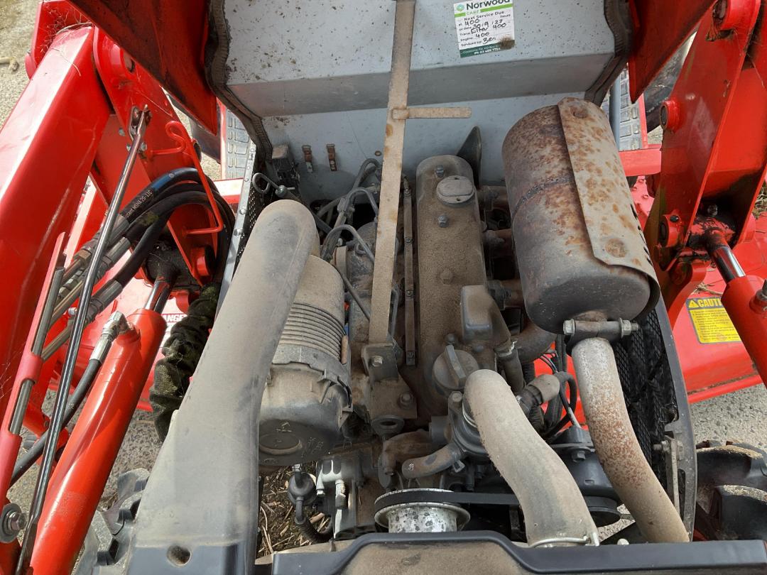 Photo '18' of Kubota b3150 Tractor Photo '18' of Kubota b3150 Tractor