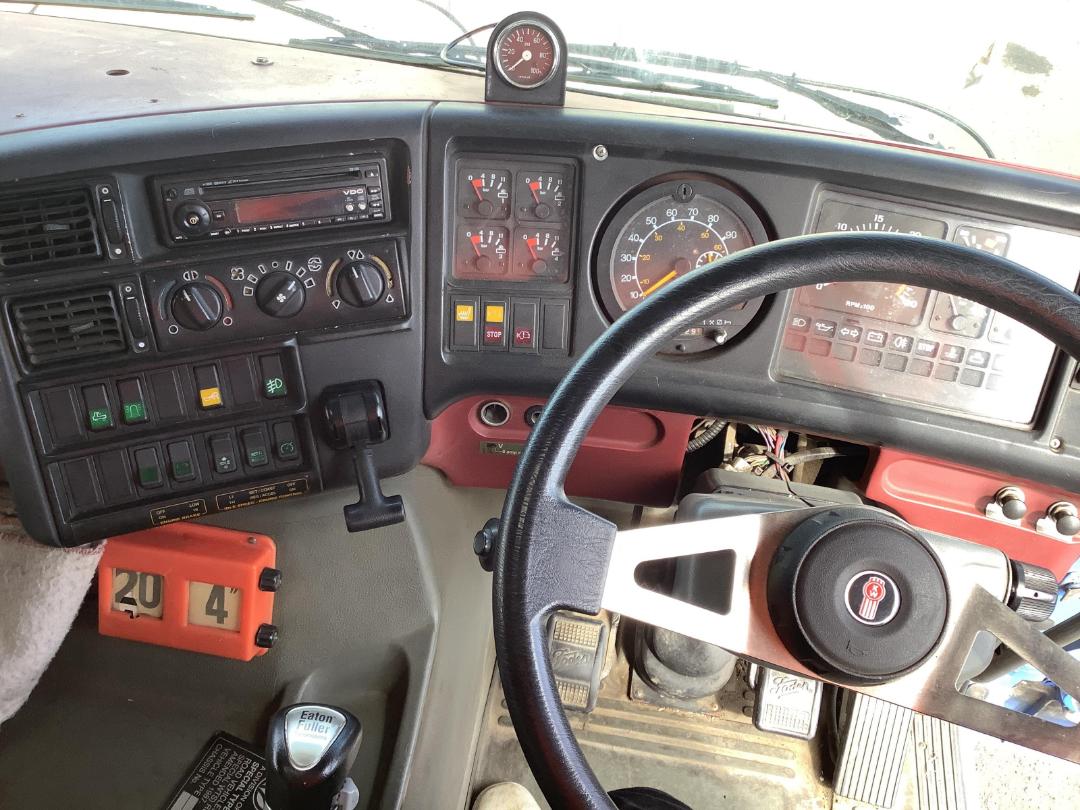 Photo '15' of FODEN S106T Tractor-Unit Photo '15' of FODEN S106T Tractor-Unit