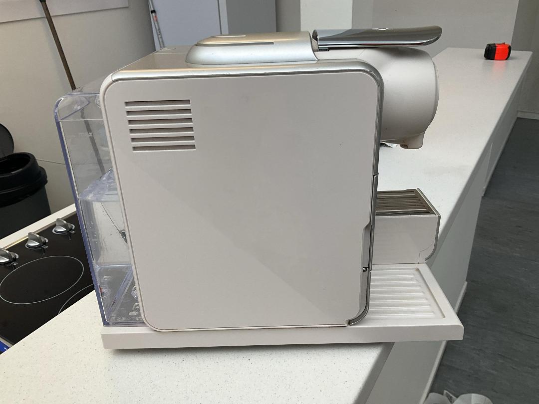 Photo '4' of Nespresso Machine Photo '4' of Nespresso Machine