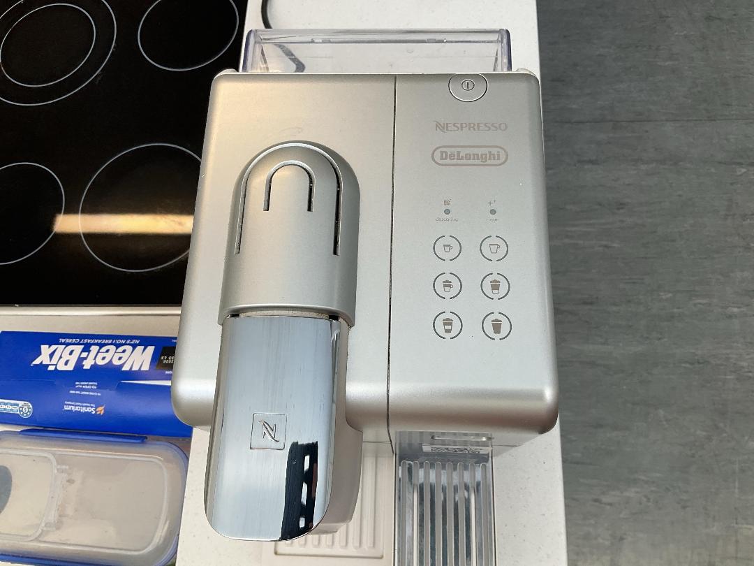 Photo '2' of Nespresso Machine Photo '2' of Nespresso Machine