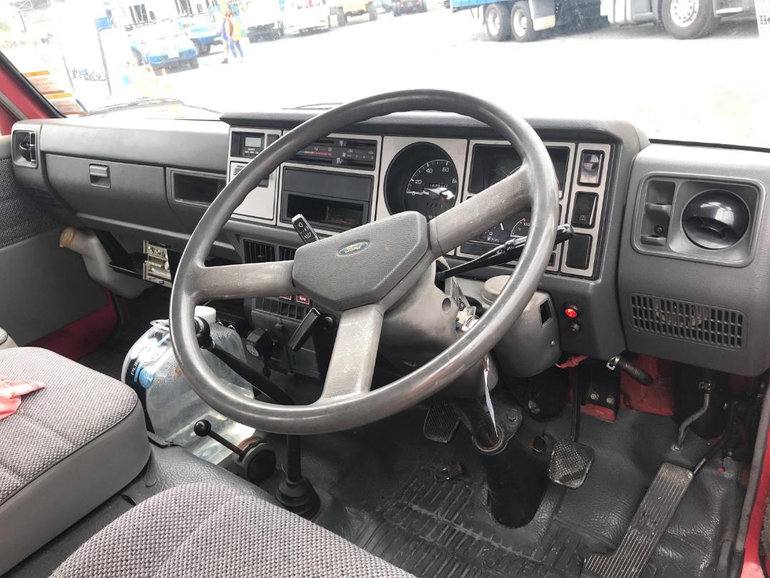 Photo '12' of Ford Trader Flatdeck Photo '12' of Ford Trader Flatdeck