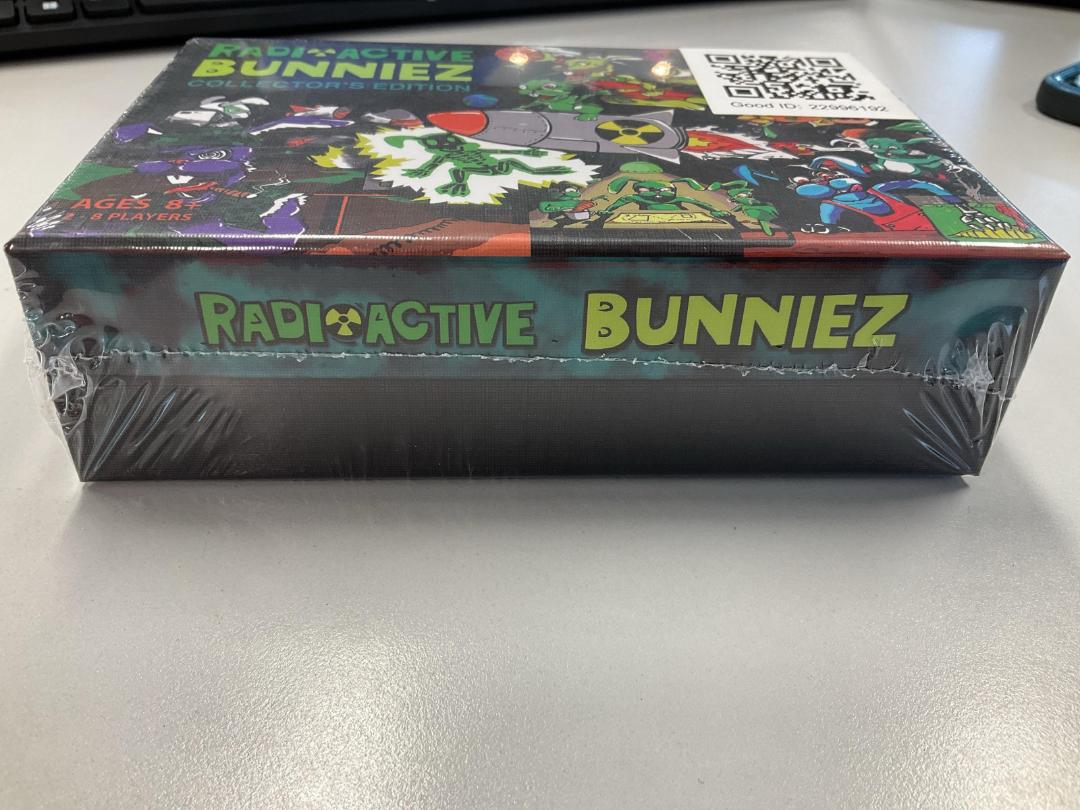 Photo '4' of Radioactive Bunniez: Collectors Edition Photo '4' of Radioactive Bunniez: Collectors Edition