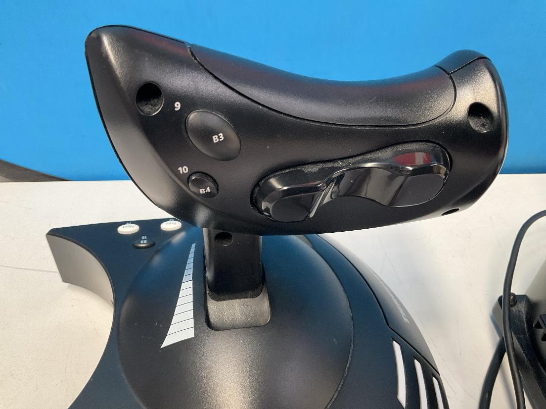Photo '12' of Xbox Thrustmaster