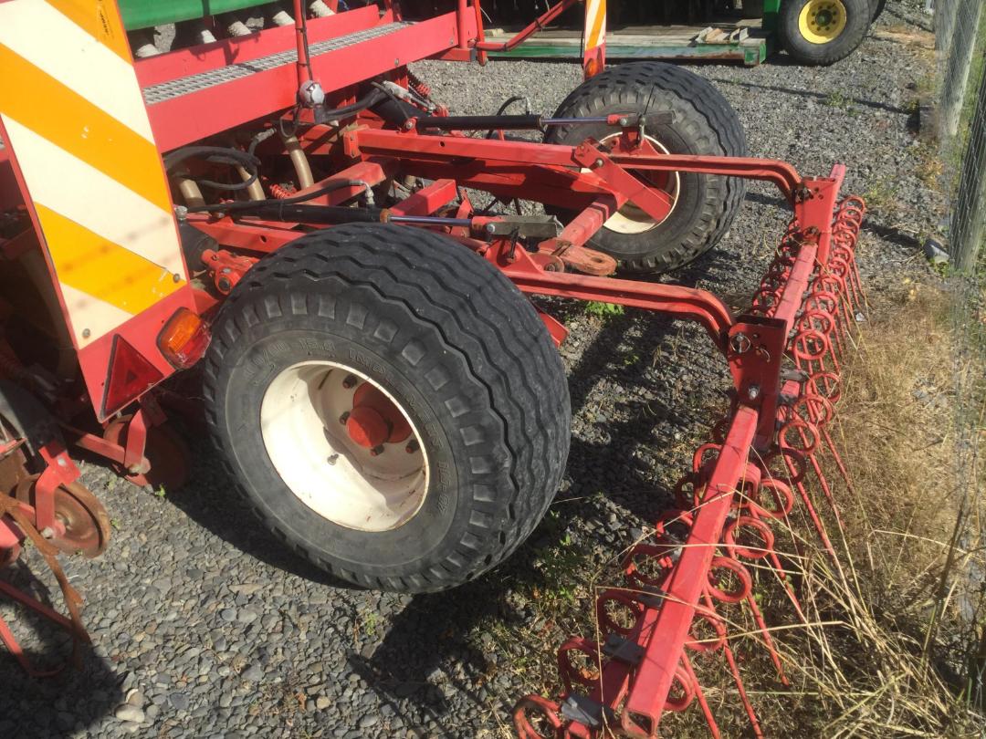 Photo '7' of Gaspardo Directa 300 19F Drill Photo '7' of Gaspardo Directa 300 19F Drill