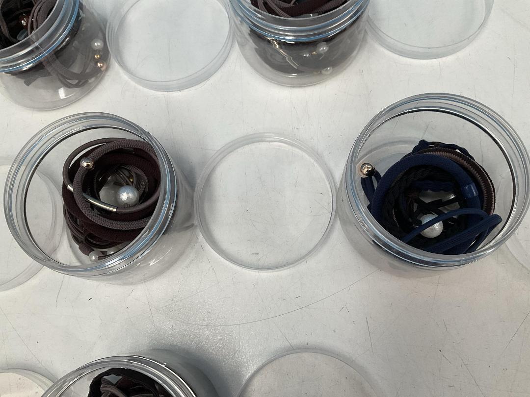 Photo '6' of 10x Small Round Containers with Hair Ties in Each Container *NEW*