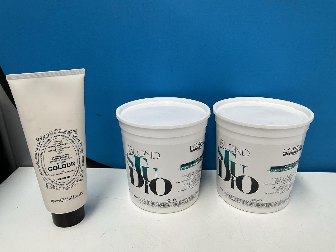 Photo '18' of L’Oreal - Activator, Lightening Paste, Lightening Powder Etc