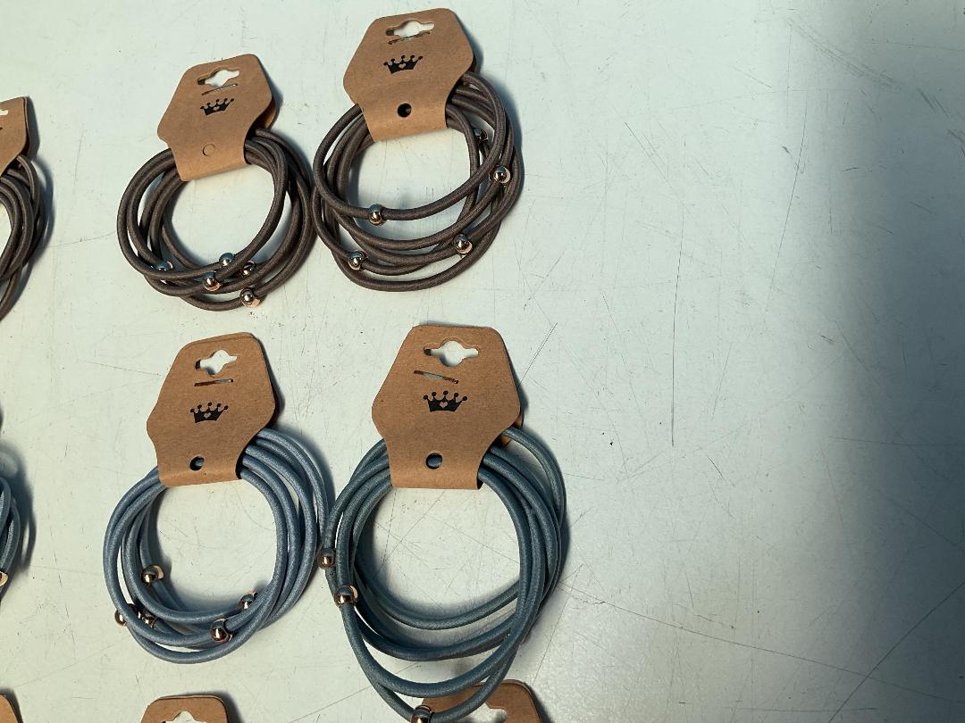 Photo '4' of 15x Packs of Various Coloured Hair Ties with a Gold Coloured Ball on Each *NEW*