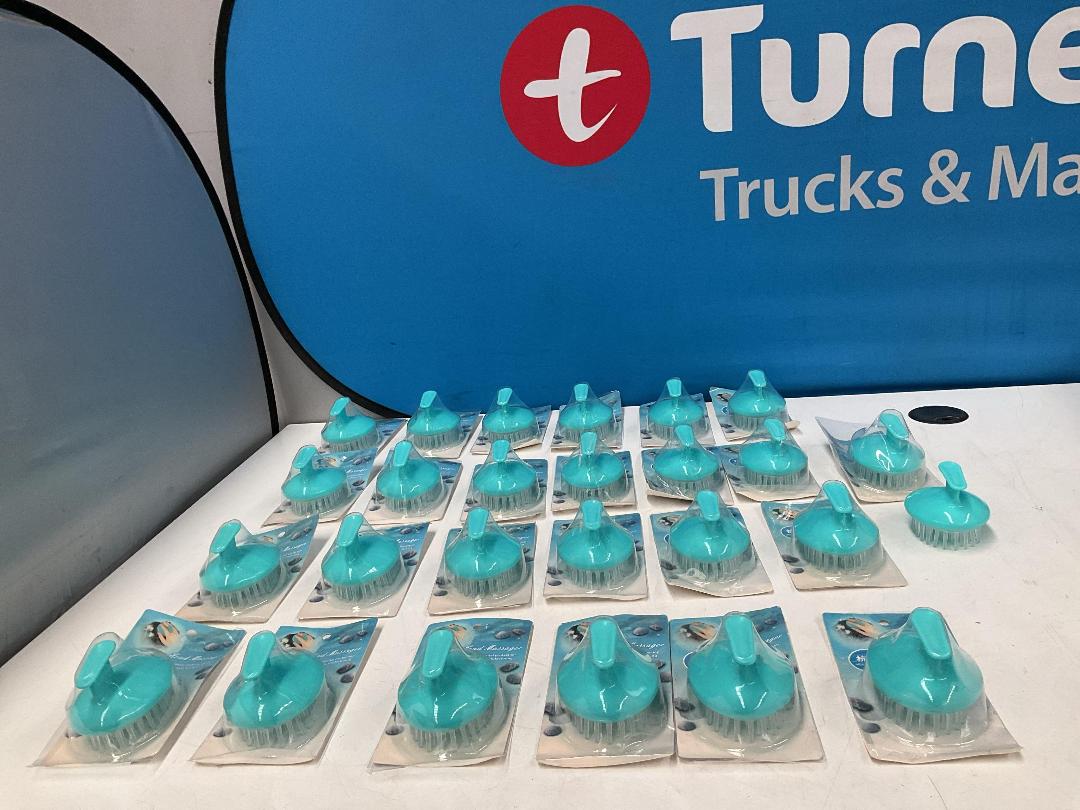 Photo '9' of 26x Massage Hair Brushes *NEW* Photo '9' of 26x Massage Hair Brushes *NEW*