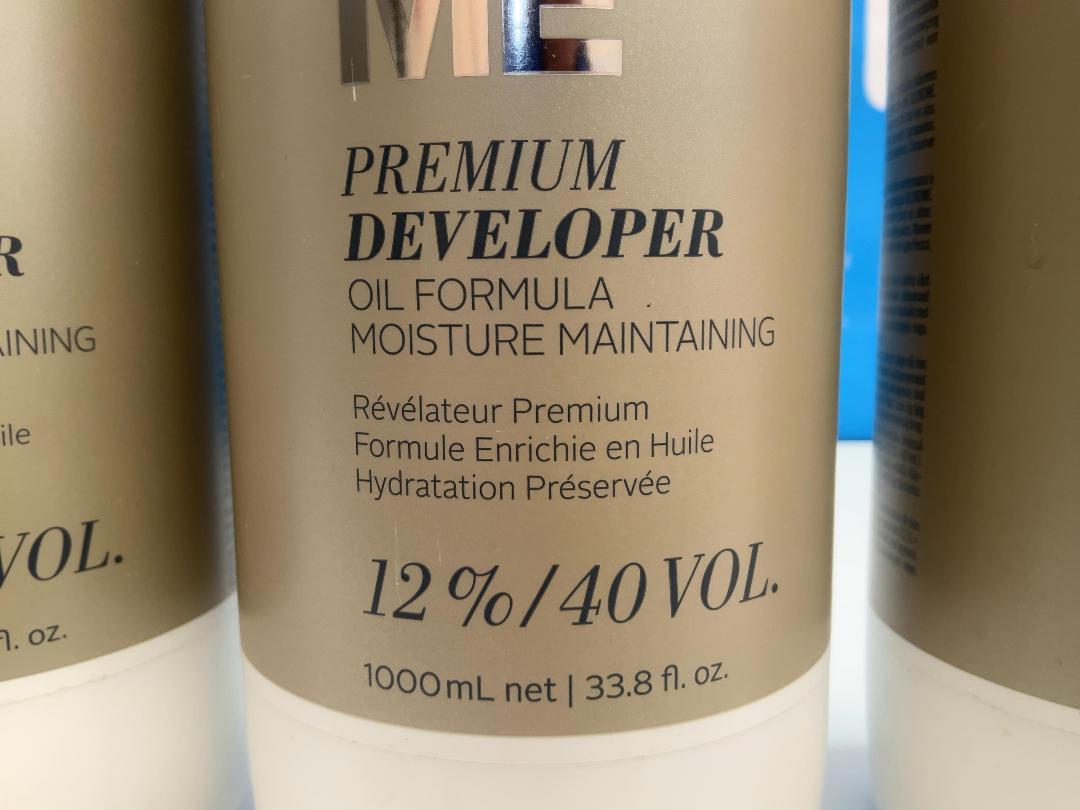 Photo '2' of Schwarzkopf BlondMe Premium Oil Developer 12% 40 Vol 1L (3pce)