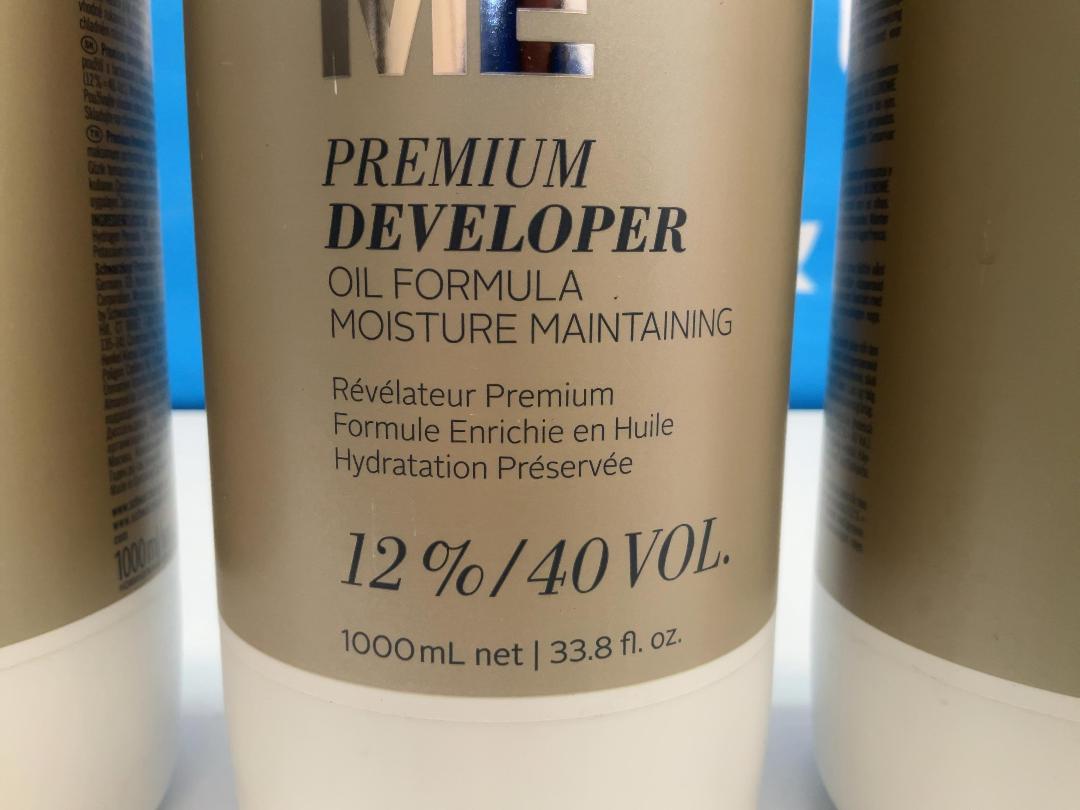Photo '2' of Schwarzkopf BlondMe Premium Oil Developer 12% 40 Vol 1L (3pce)