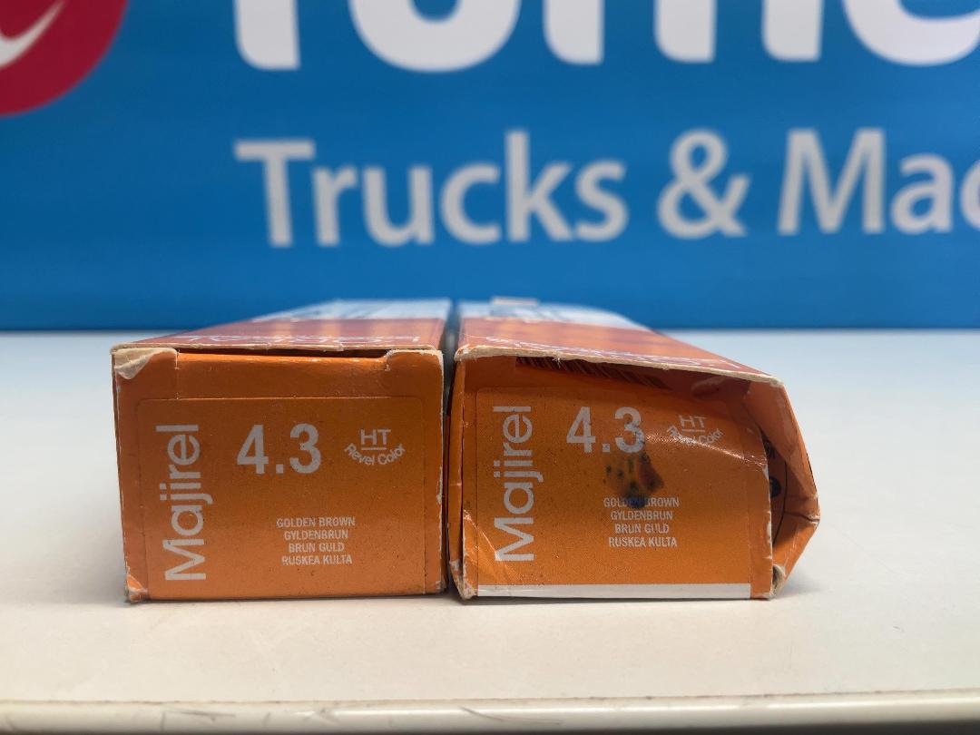 Photo '3' of L'OREAL Majirel Professional Colour 50ml  - 4.3 Golden Brown (2pce)