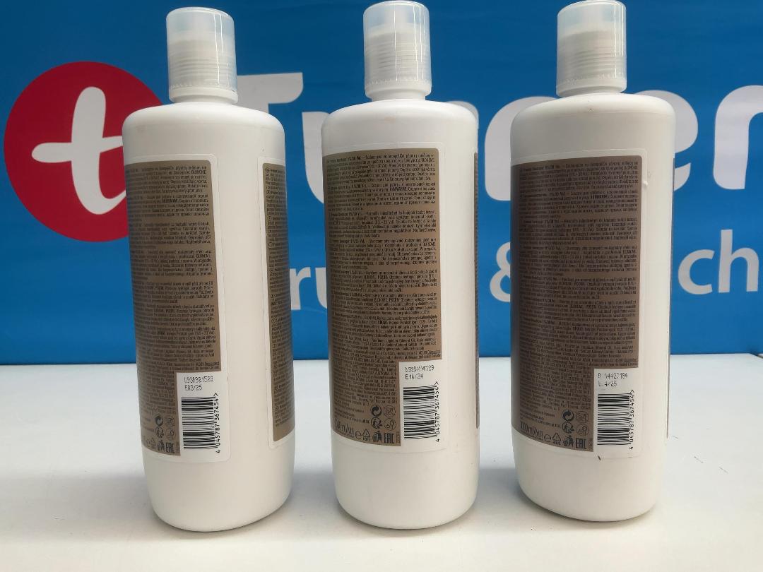 Photo '3' of Schwarzkopf BlondMe Premium Oil Developer 9% 30 Vol 1L (3pce)